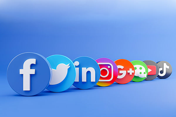The Glitter Tree on social media 2023 - like, love, follow, inspire and share!