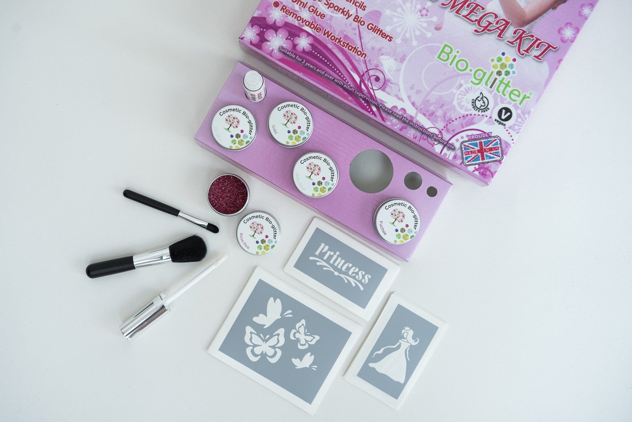 Princess fun glitter tattoo kit. Great value 36 stencil mega party pack.
